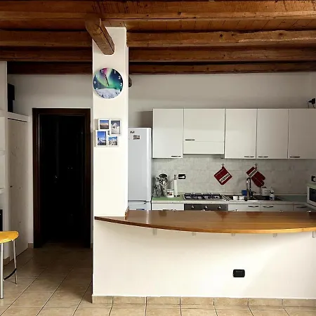 Apartament La Casa Del Barba Monguzzo